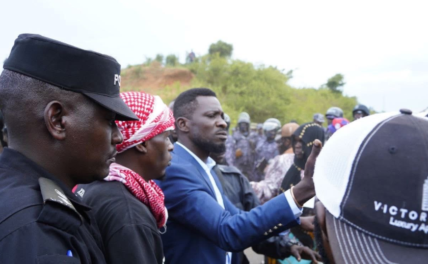 Inside the Mbarara Chaos: How Bobi Wine’s Convoy Was Cornered