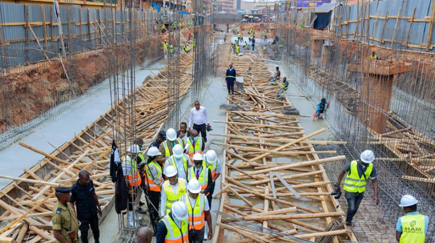 PM Nabbanja Directs Hamis to Expand Nakivubo Channel Culverts to Prevent Flooding