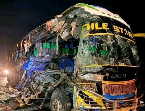 Seven Killed in Nwoya Crash Involving Nile Star Bus, Trailer