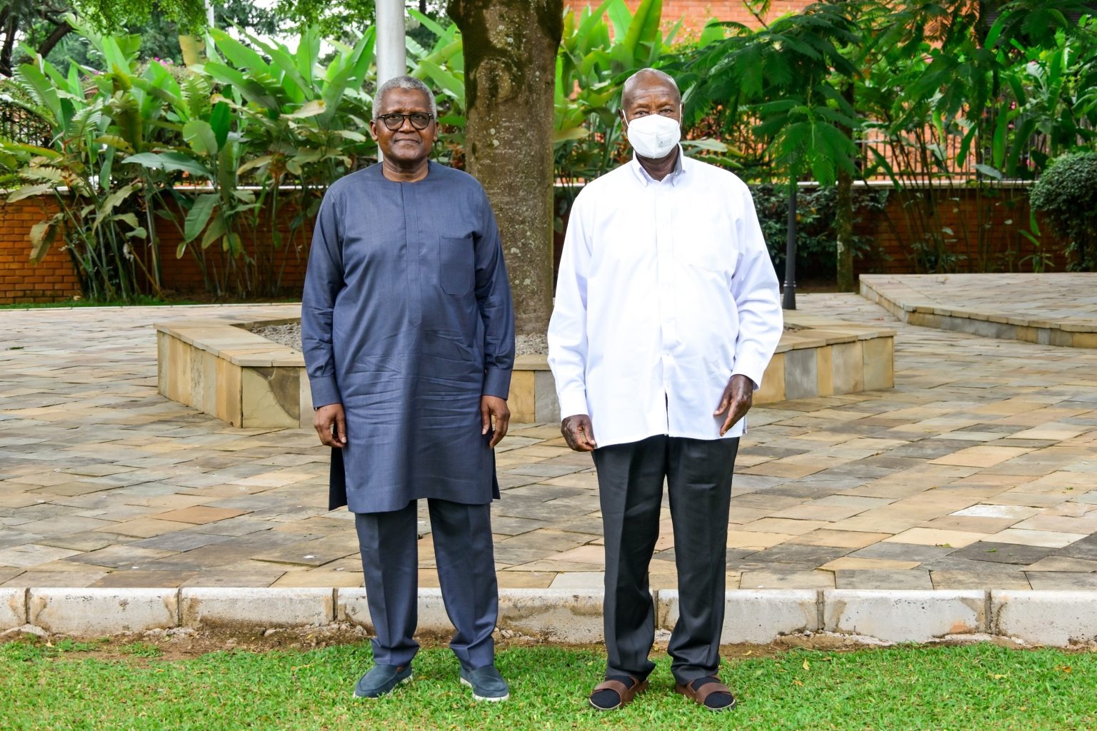 Museveni Backs Dangote Refinery Plan, Signals Uganda’s Stake in Regional Energy Power Shift