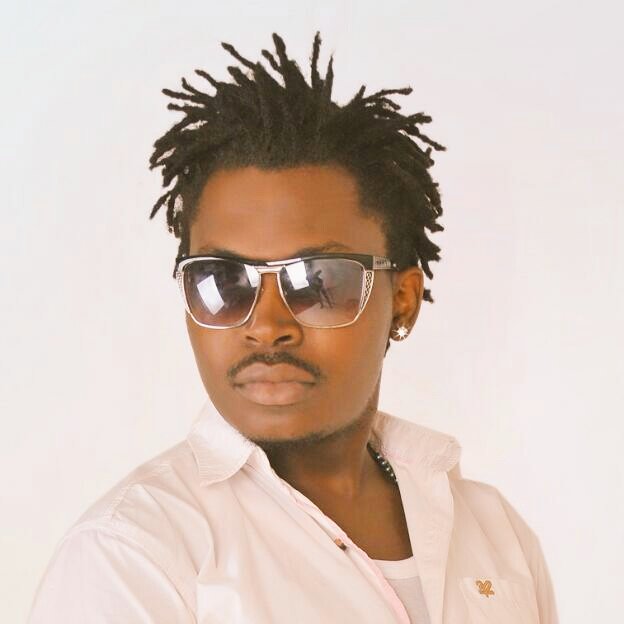 Singer Master Parrot Killed in Northern Bypass Accident