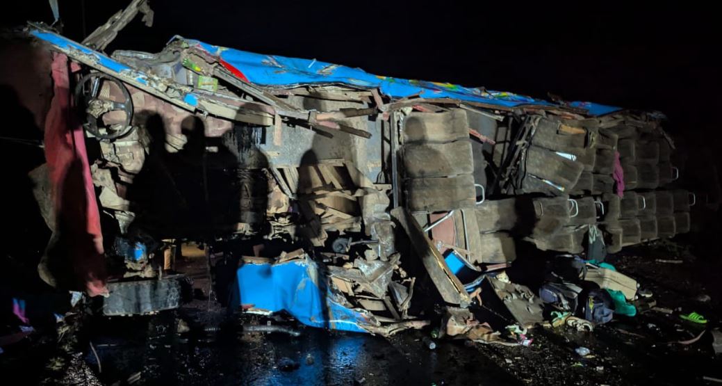 Over 27  pupils perish  in Kapchorwa crash as they returned from Sipi Falls